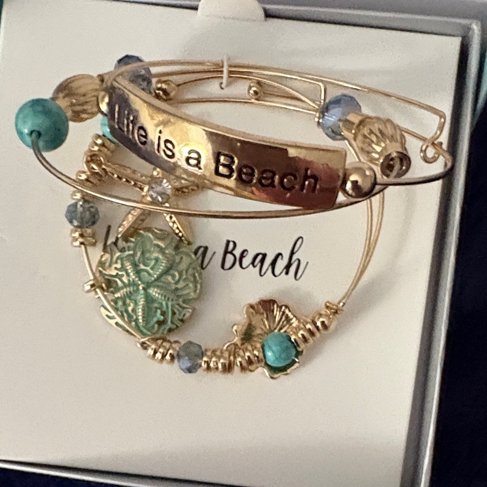 Ocean-Inspired Gold and Blue Bracelet - Picture 2 of 3
